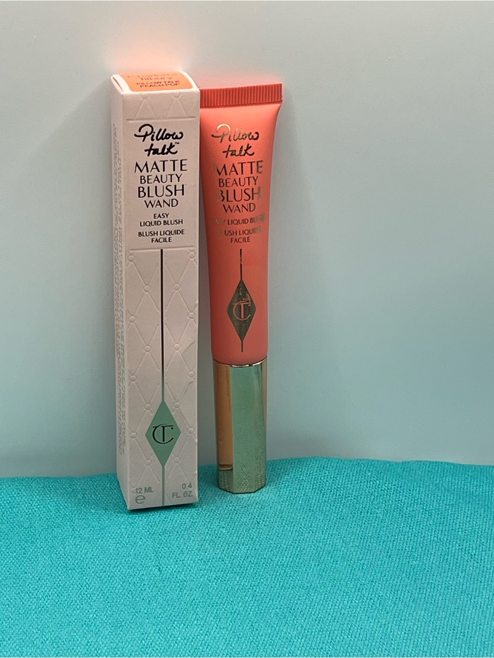 Charlotte Tilbury Matte Beauty Blush Wand - Peach Pop